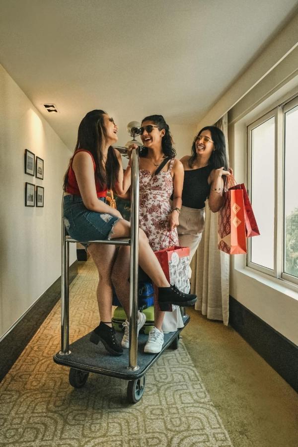 Grand Mercure Bangalore - An Accor Brand Kültér fotó