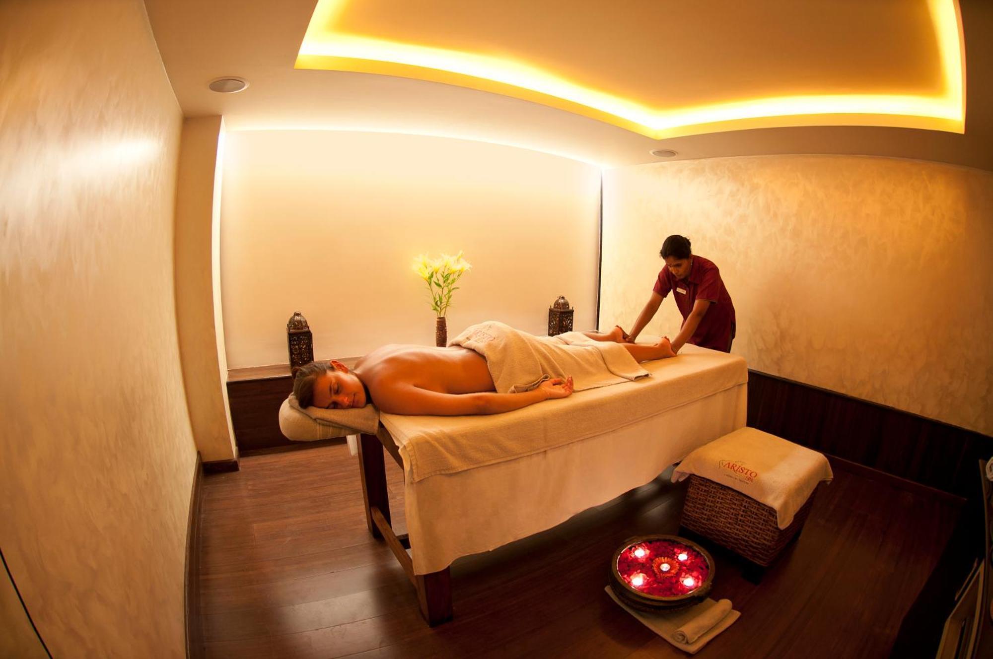Grand Mercure Bangalore - An Accor Brand Kültér fotó
