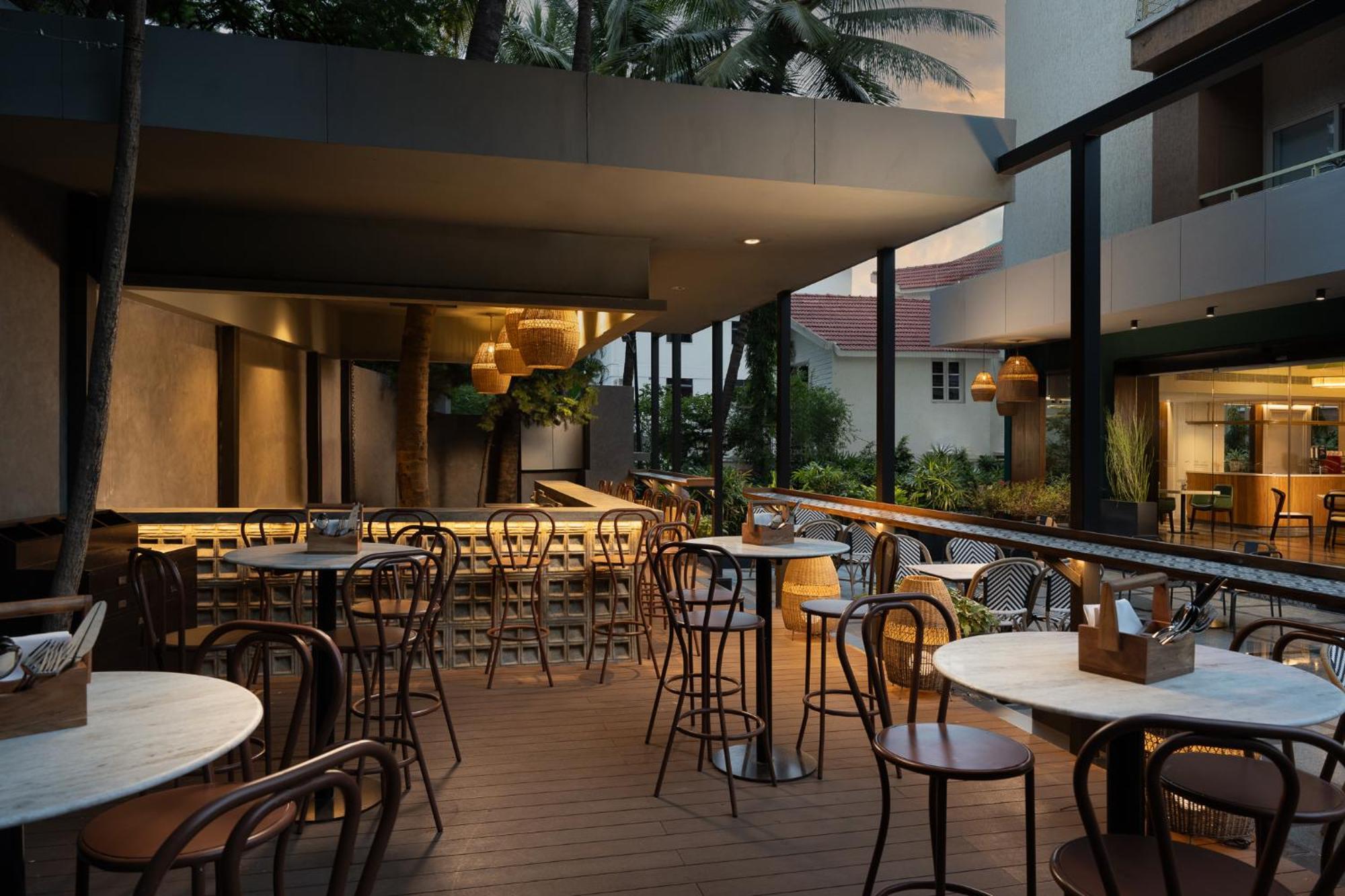 Grand Mercure Bangalore - An Accor Brand Kültér fotó
