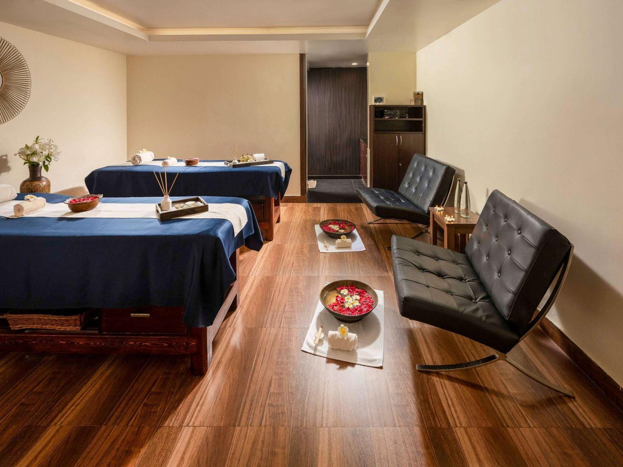 Grand Mercure Bangalore - An Accor Brand Kültér fotó