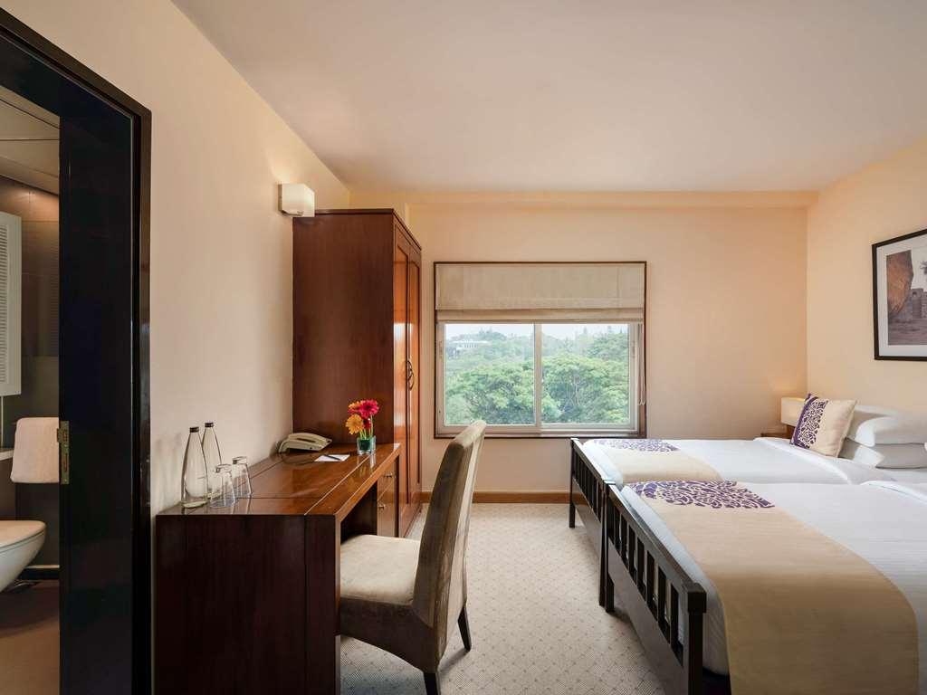 Grand Mercure Bangalore - An Accor Brand Szoba fotó